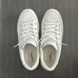 Sketchers Slip on Shoe